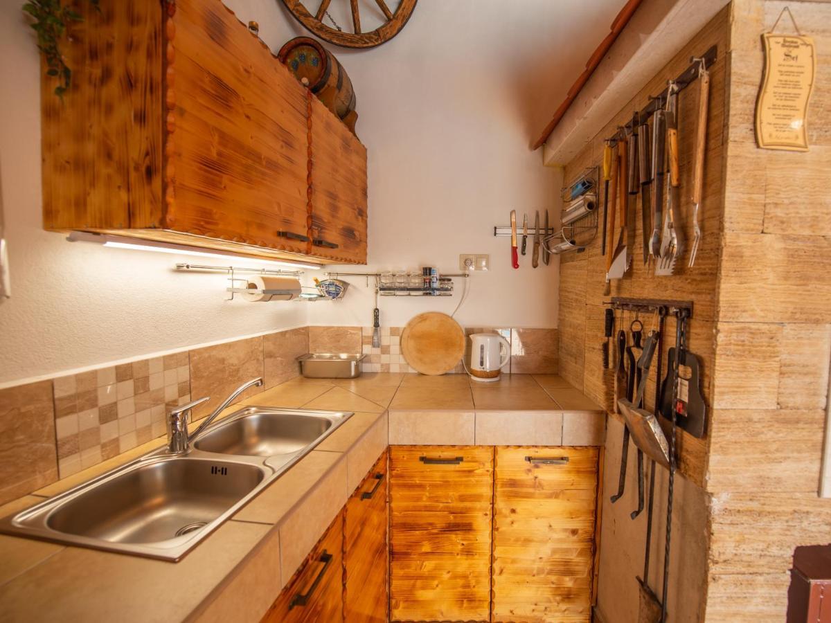 Holiday Home Near Trogir Kastel Stafilic Exterior photo