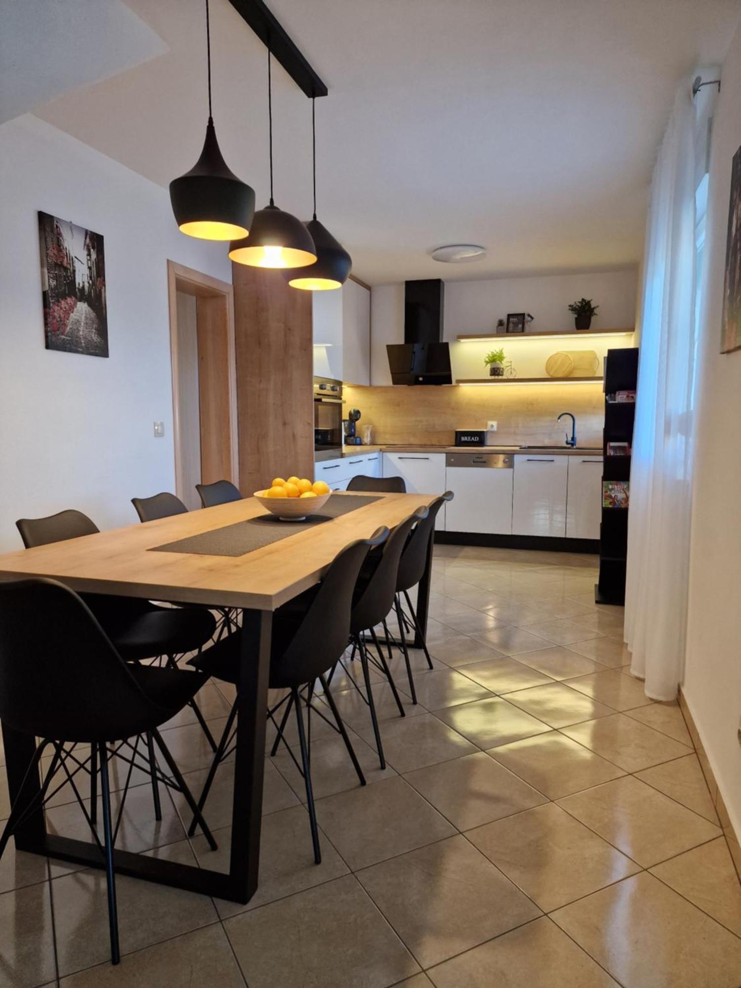 Holiday Home Near Trogir Kastel Stafilic Exterior photo